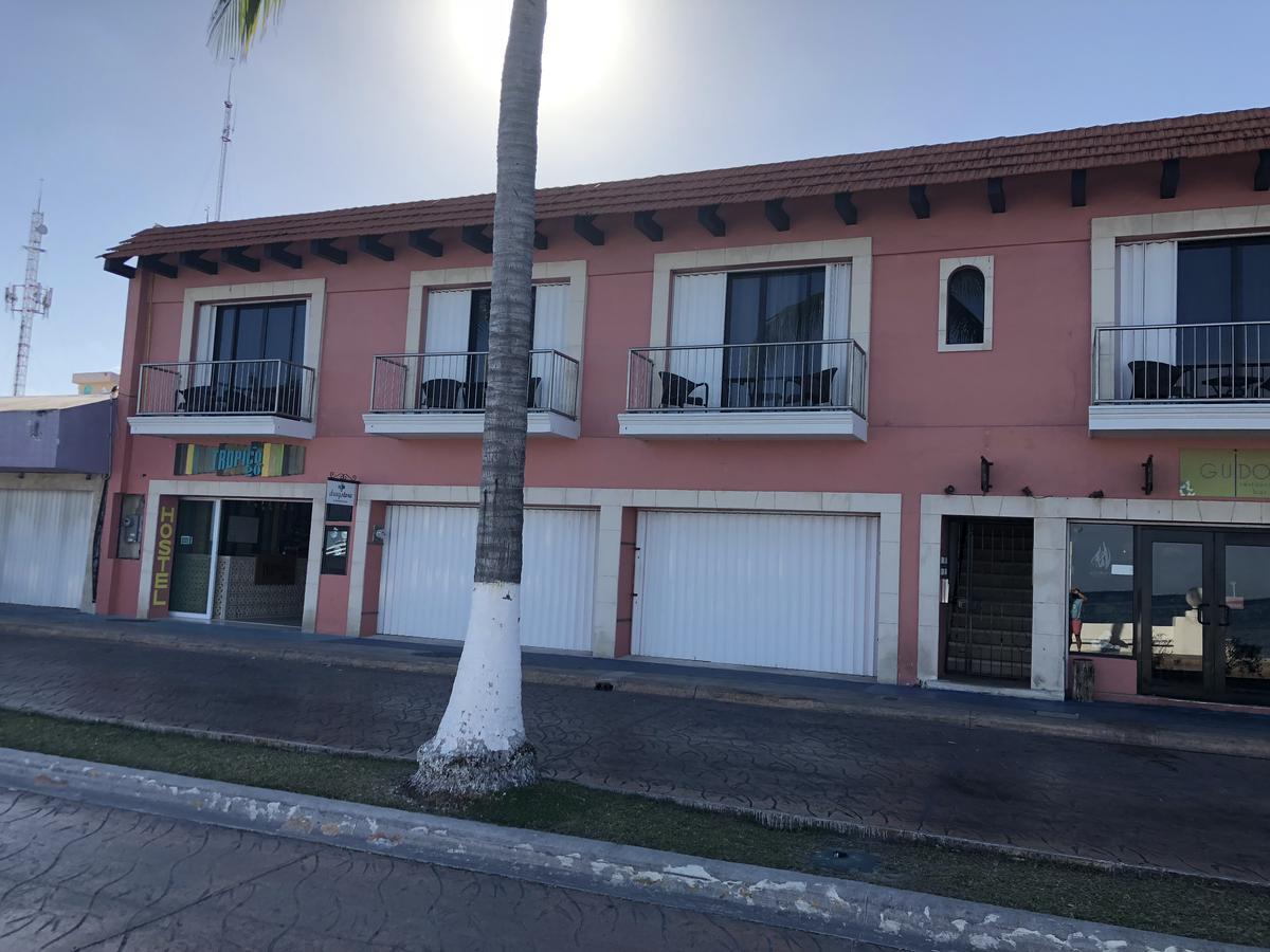 Hostel Frente Al Mar Tropico 20º Косумель Екстер'єр фото